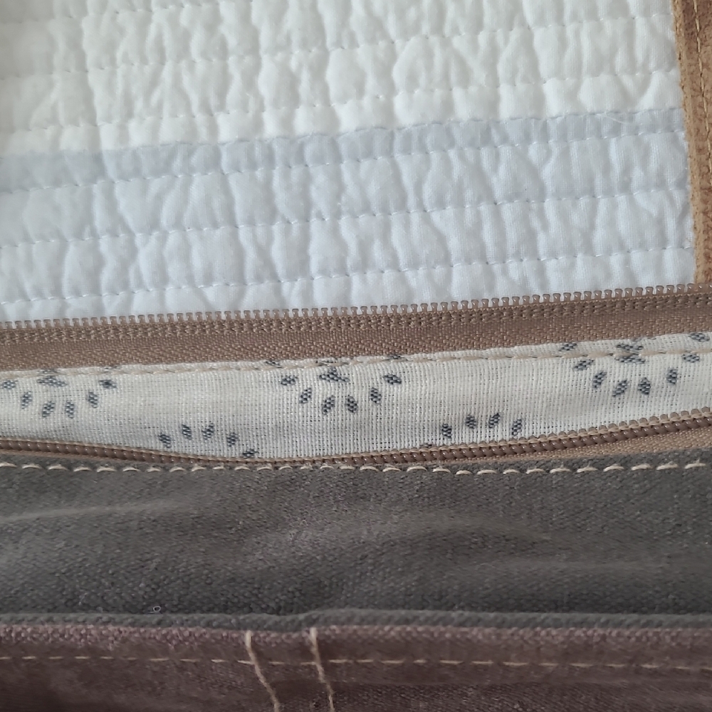 Myra Bag Patterned Tote - Picture 8 of 12